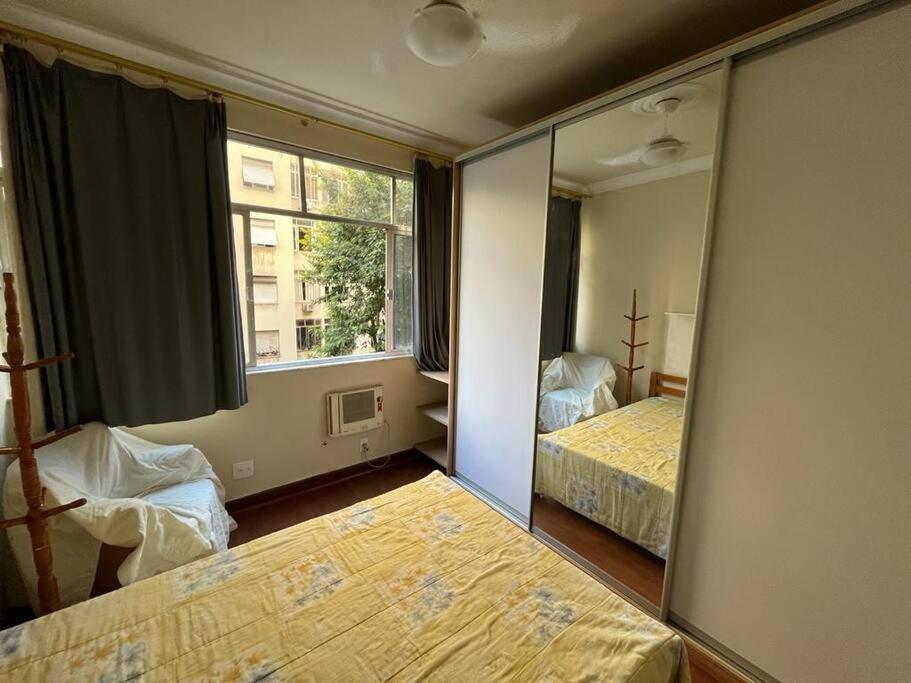Em Copacabana Apartamento