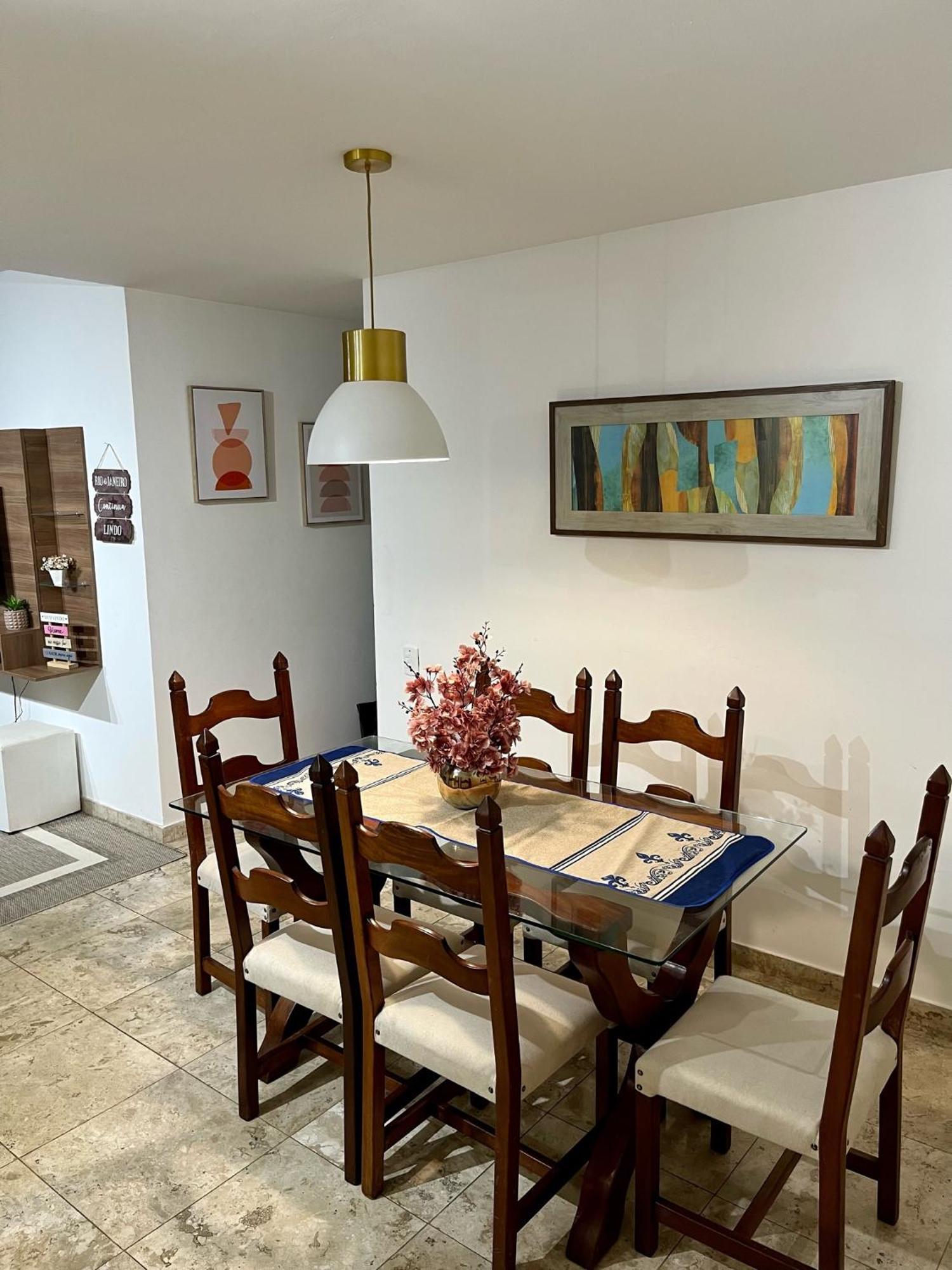 Excelente Apartamento No Leblon 02 Quadras Da Em Predio Com Piscina, Sauna E Academia Apartamento Rio de Janeiro