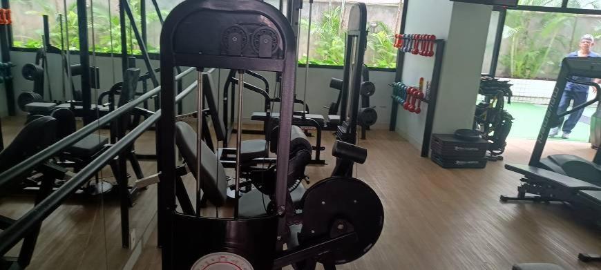 Excelente Apartamento No Leblon 02 Quadras Da Em Predio Com Piscina, Sauna E Academia * Rio de Janeiro