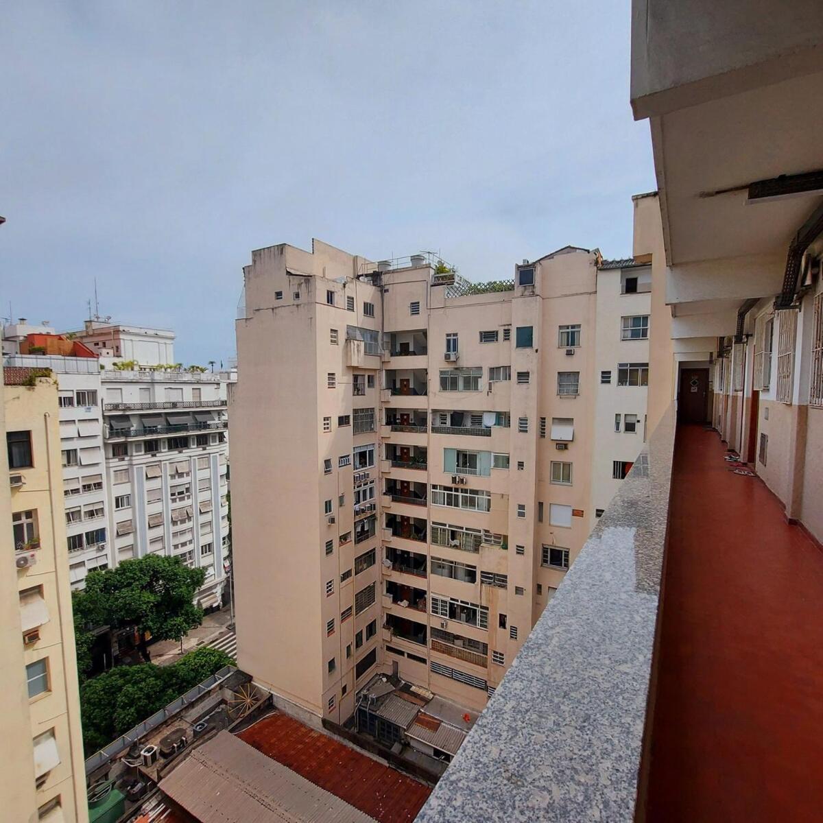 Suh Copacabana 55 Metro