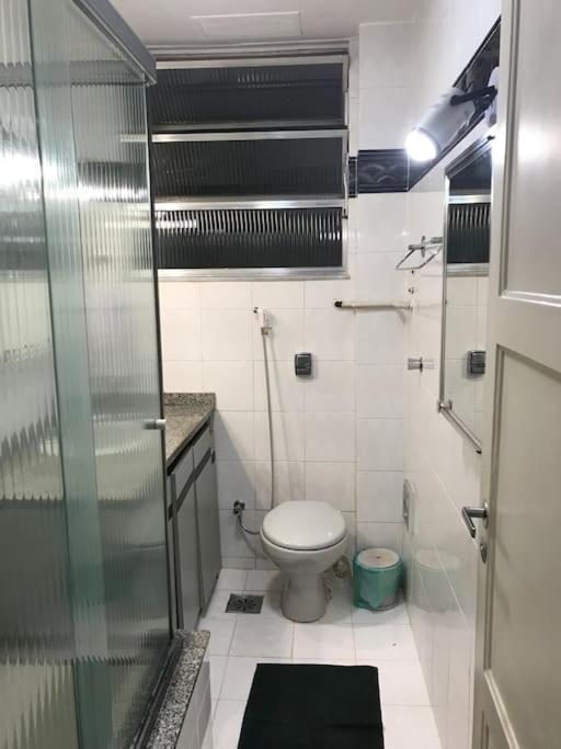 Copacabana Perto Da Praia-2 Quartos-120m2-terreo-200m Metro Apartamento Rio de Janeiro