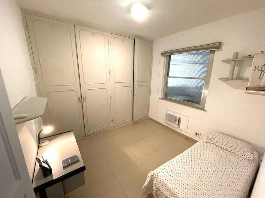 Copacabana Perto Da Praia-2 Quartos-120m2-terreo-200m Metro