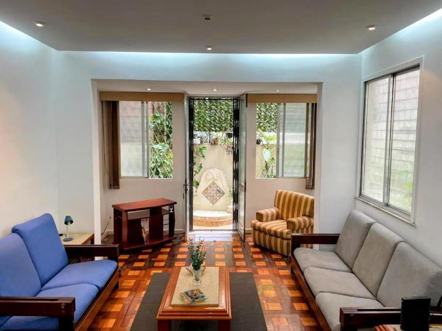 Copacabana Perto Da Praia-2 Quartos-120m2-terreo-200m Metro