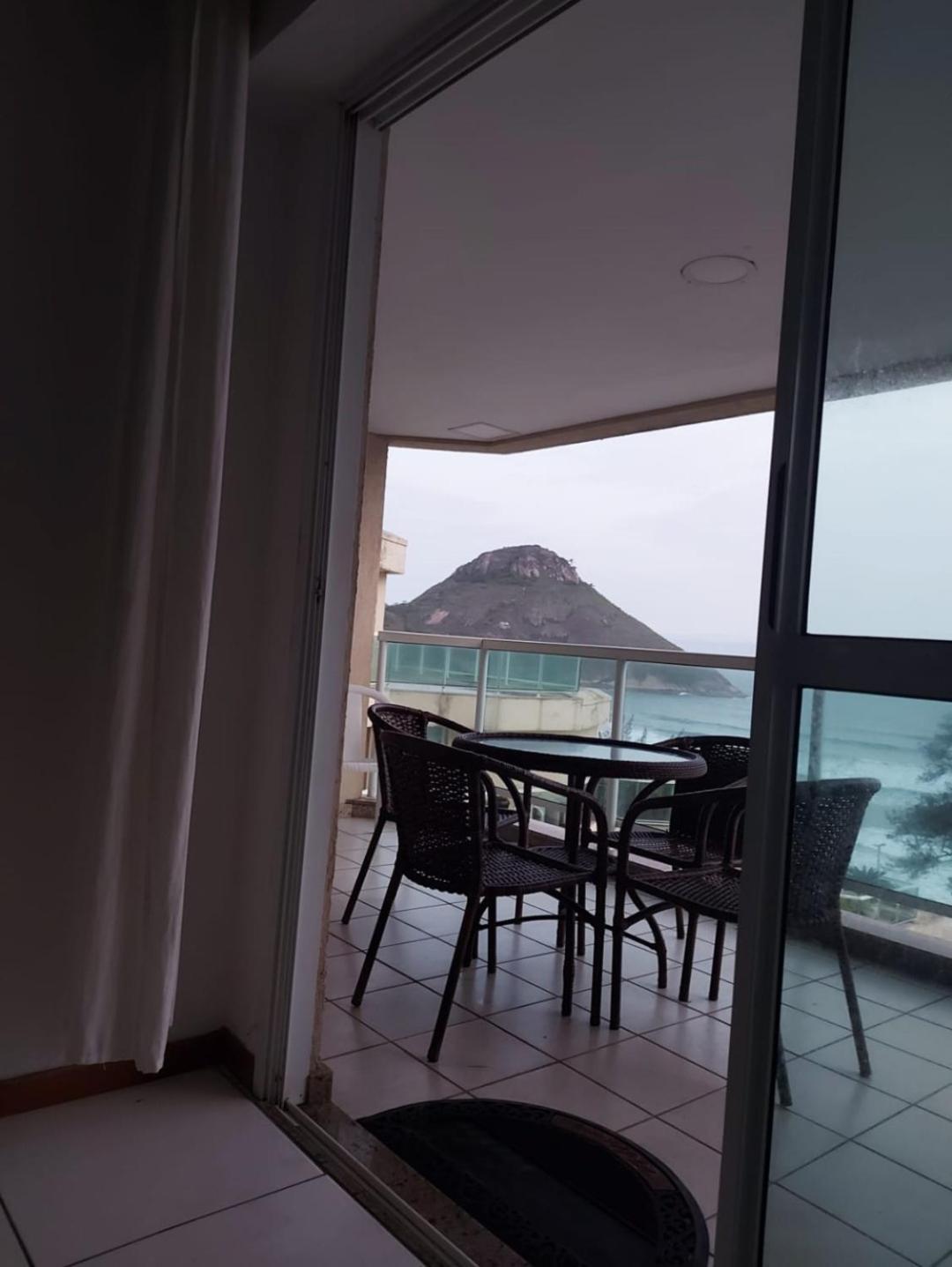 Frente Mar Apartamento