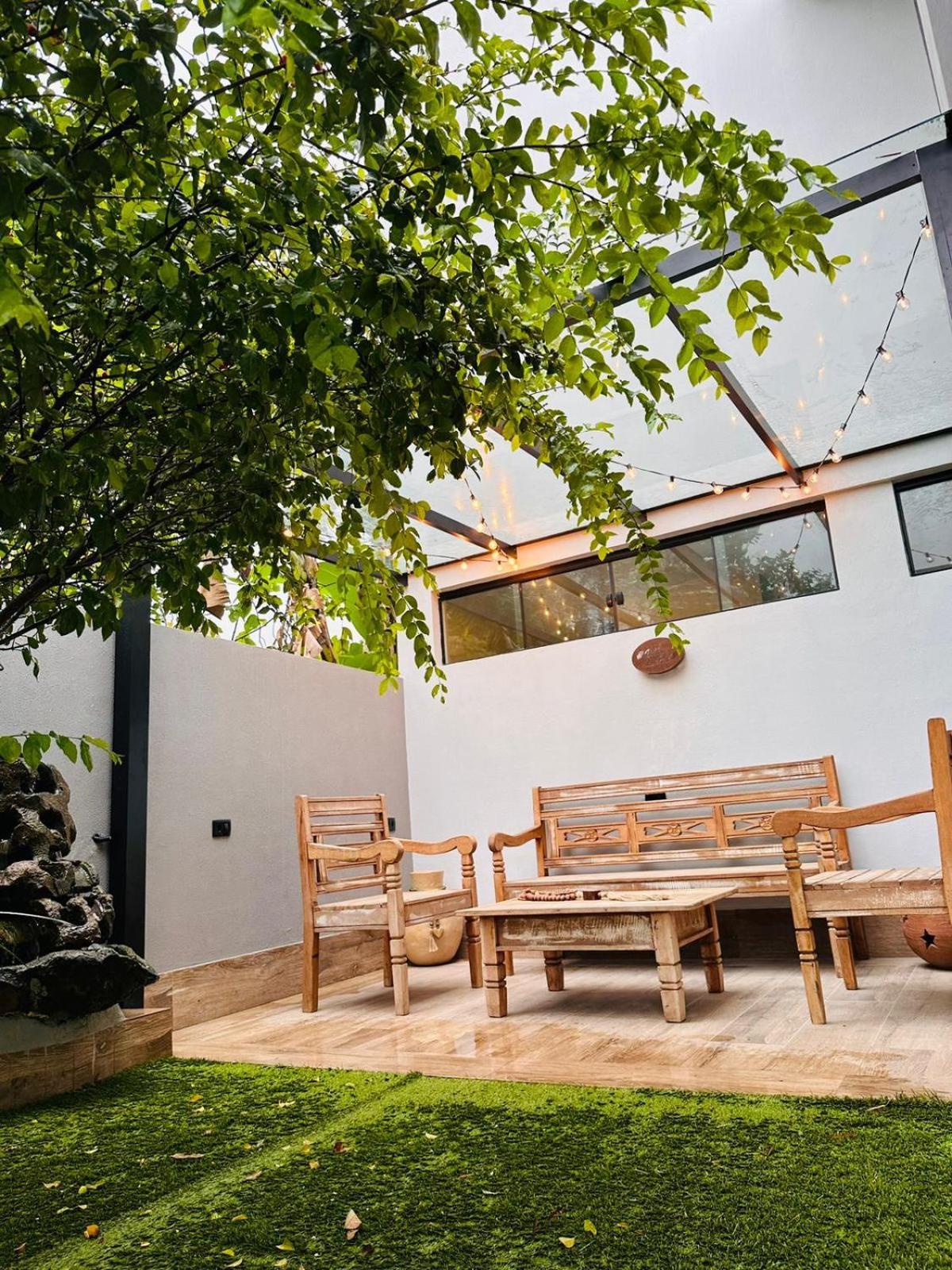 Lorita - Pantanal Inn Rio de Janeiro
