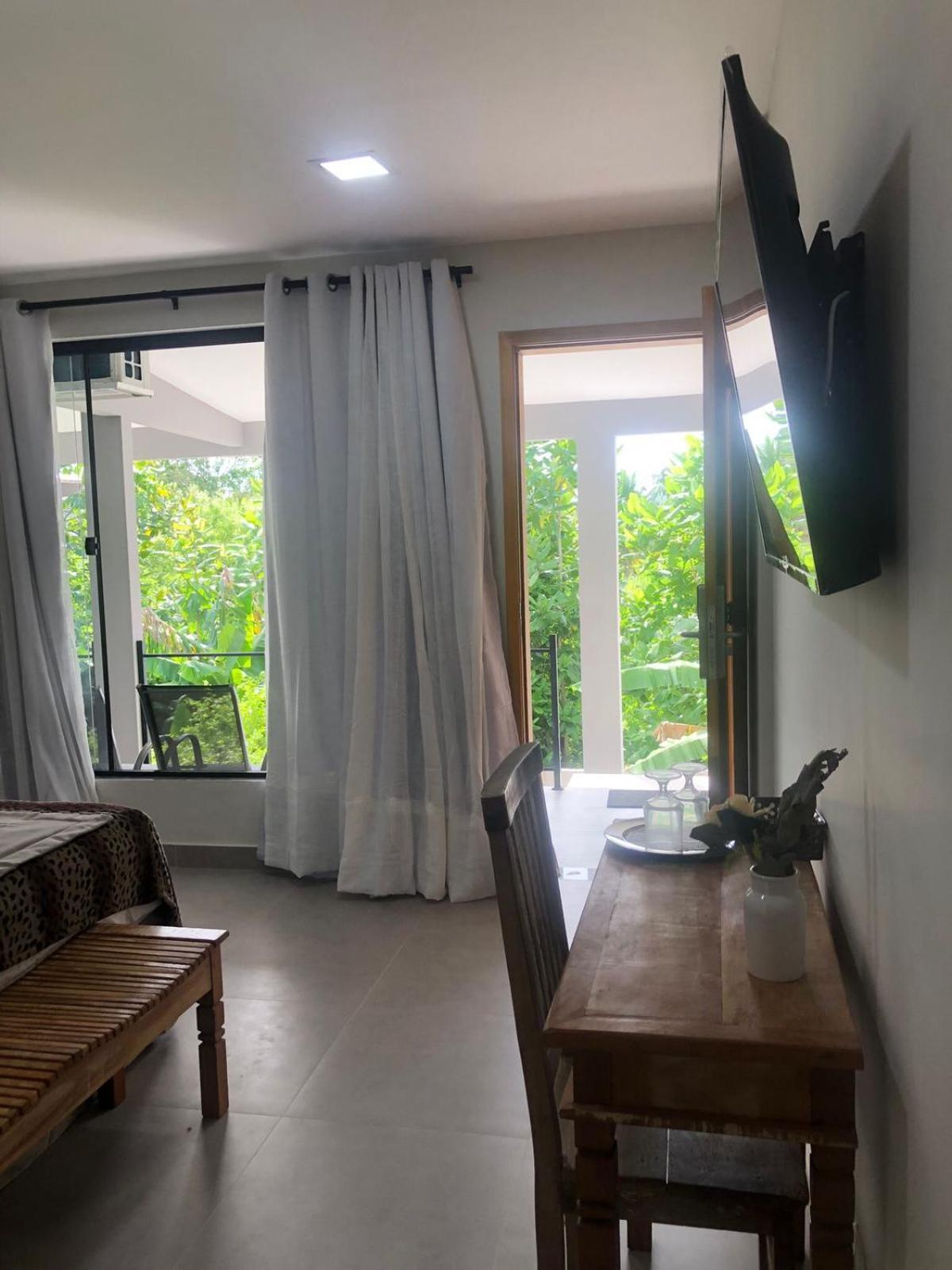 Lorita - Pantanal Inn Rio de Janeiro