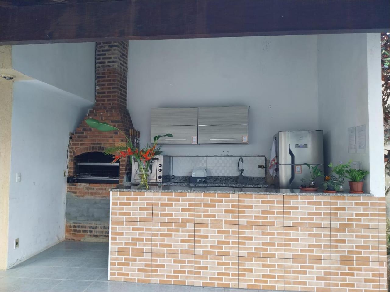 Casa Luzes Ivn Albergue
