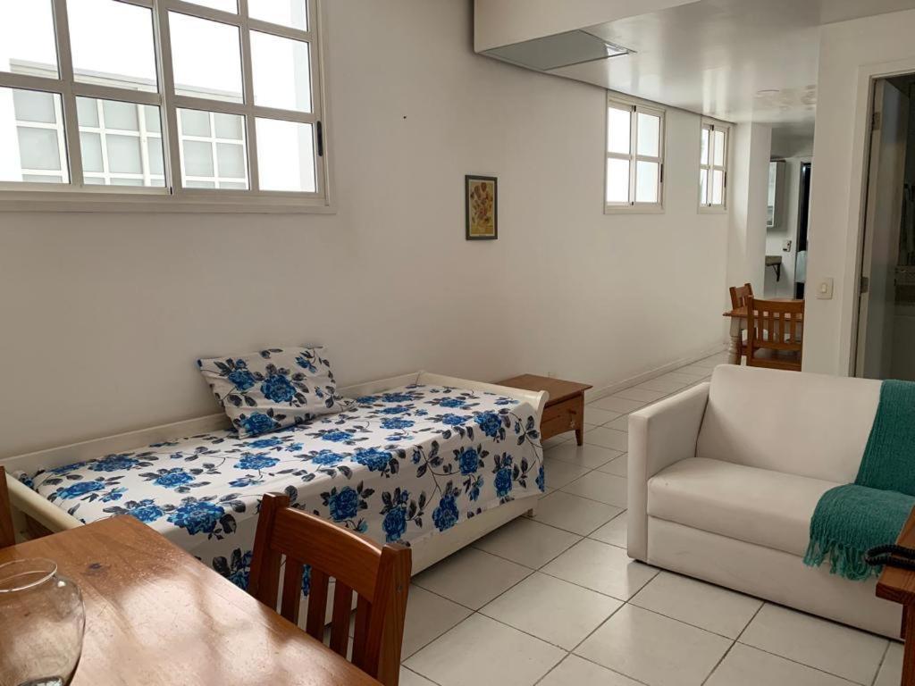 Marcolini - South Beach - Copacabana * Rio de Janeiro