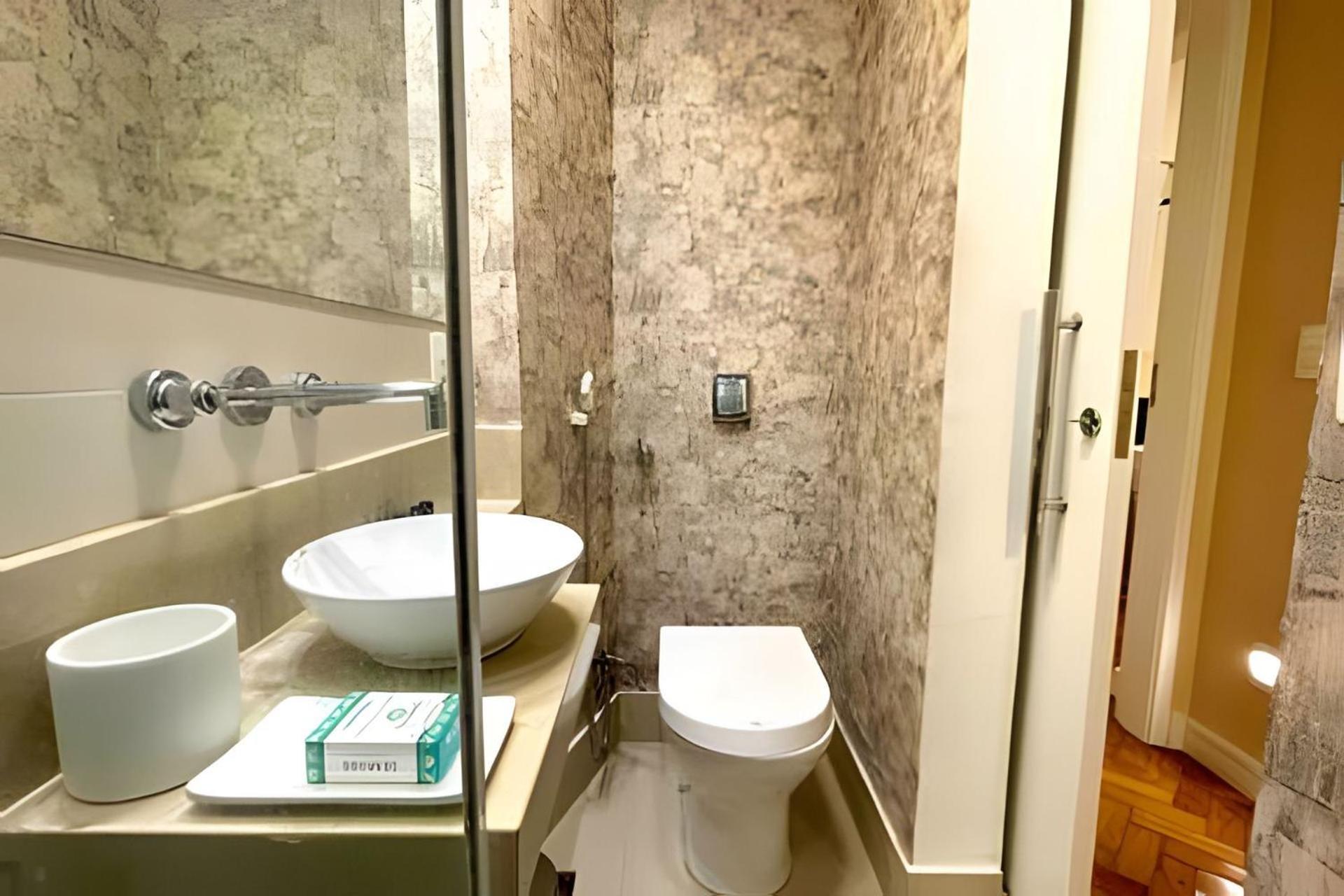 Reformado E Charmoso Proximo A Do Leblon! Apartamento