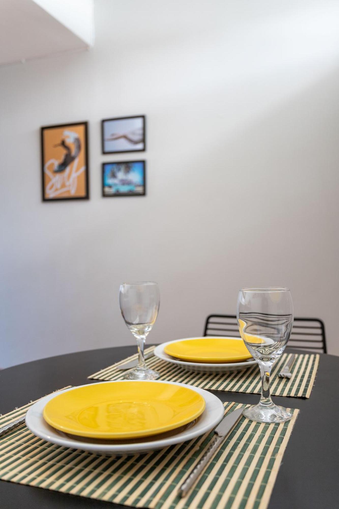 Apartamento Conforto Em Copacabana - 150m Da - Nsc1203 Z3 Rio de Janeiro