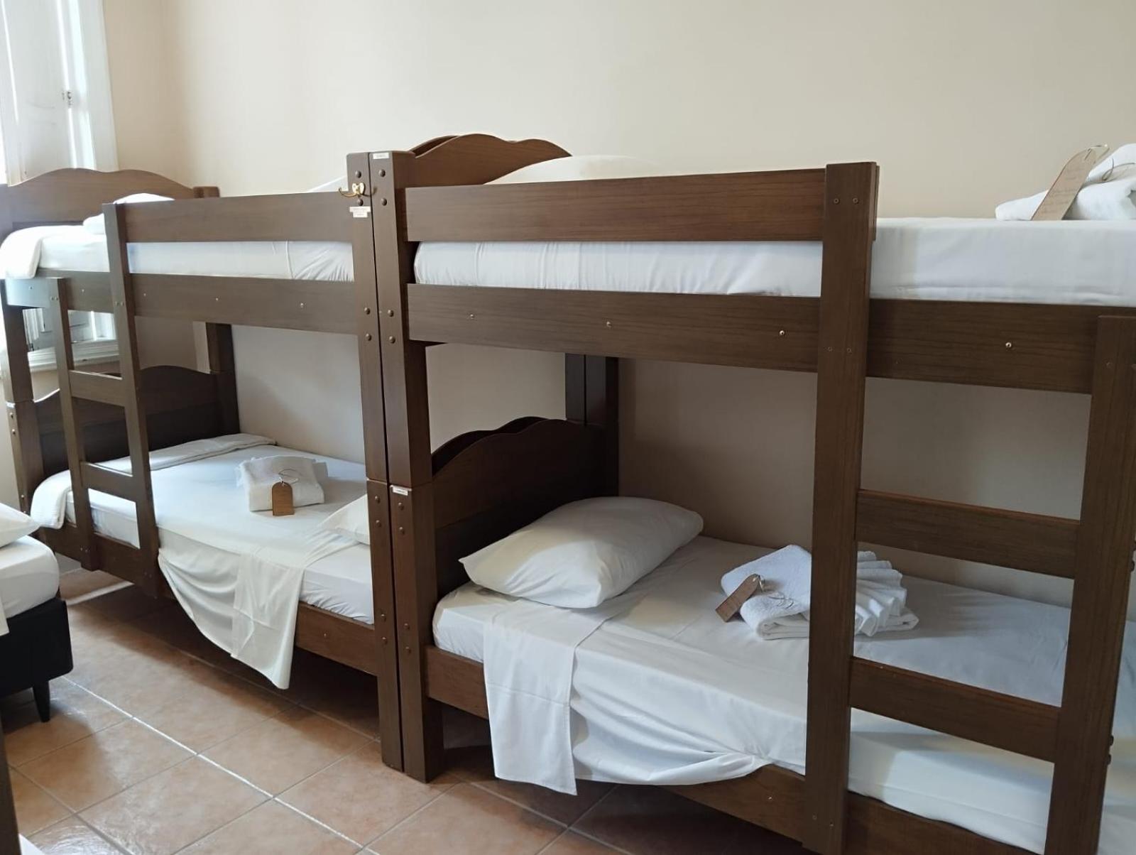 Casa Luzes Ivn Albergue *