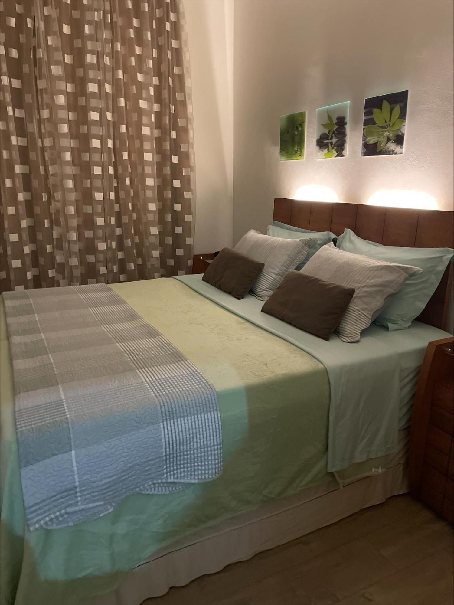 Conforto Espaco Trabalho Wi-fi Rapido Cama Queen Perto Metro Cantagalo Apartamento Rio de Janeiro