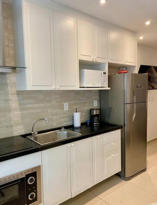 Tropical Ape Lapa Apartment *