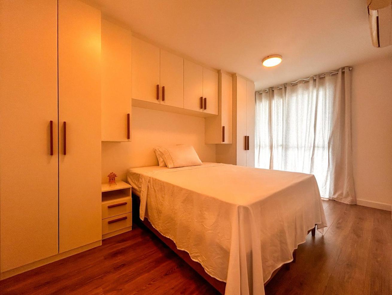 Apto C Vista P O Mar E Lagoa Na Barra Da Tijuca Rj Apartment Rio de Janeiro