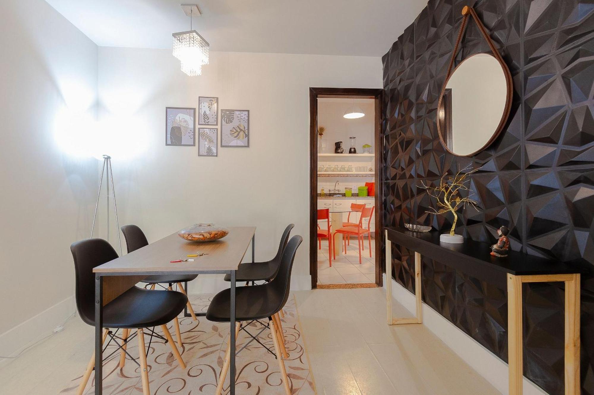 Vista Lateral Mar: Amplo 3qts, 5min Ipanema Apartamento