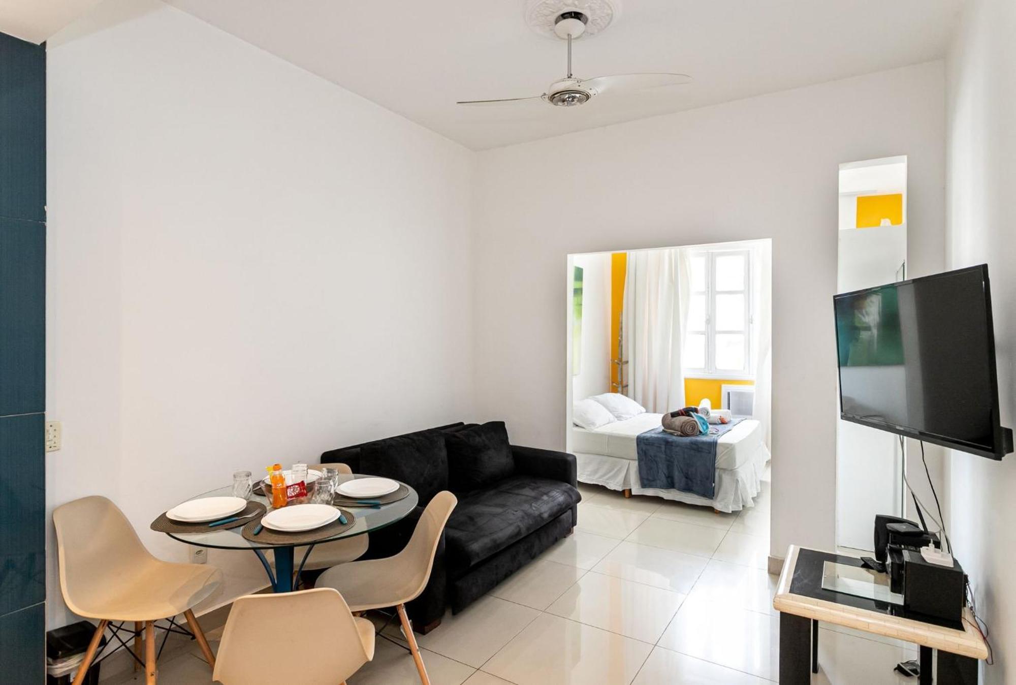 Apartamento Copacabana + 1 Tour: 4 E Conforto!