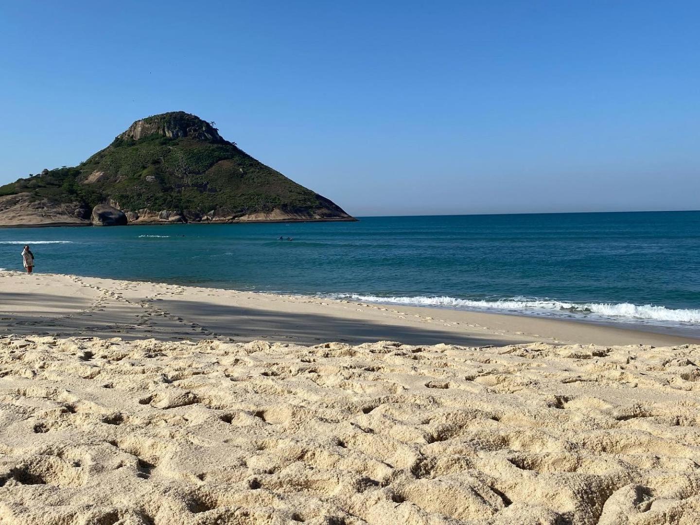Apartamento Luxuoso A 50 M Da Do Recreio Com 2 E 110m 2 *
