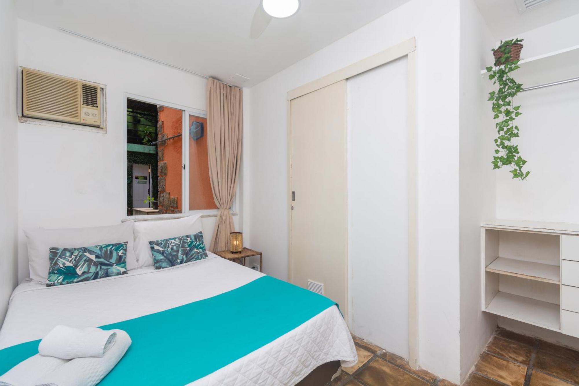 Bamboo Rio Albergue *