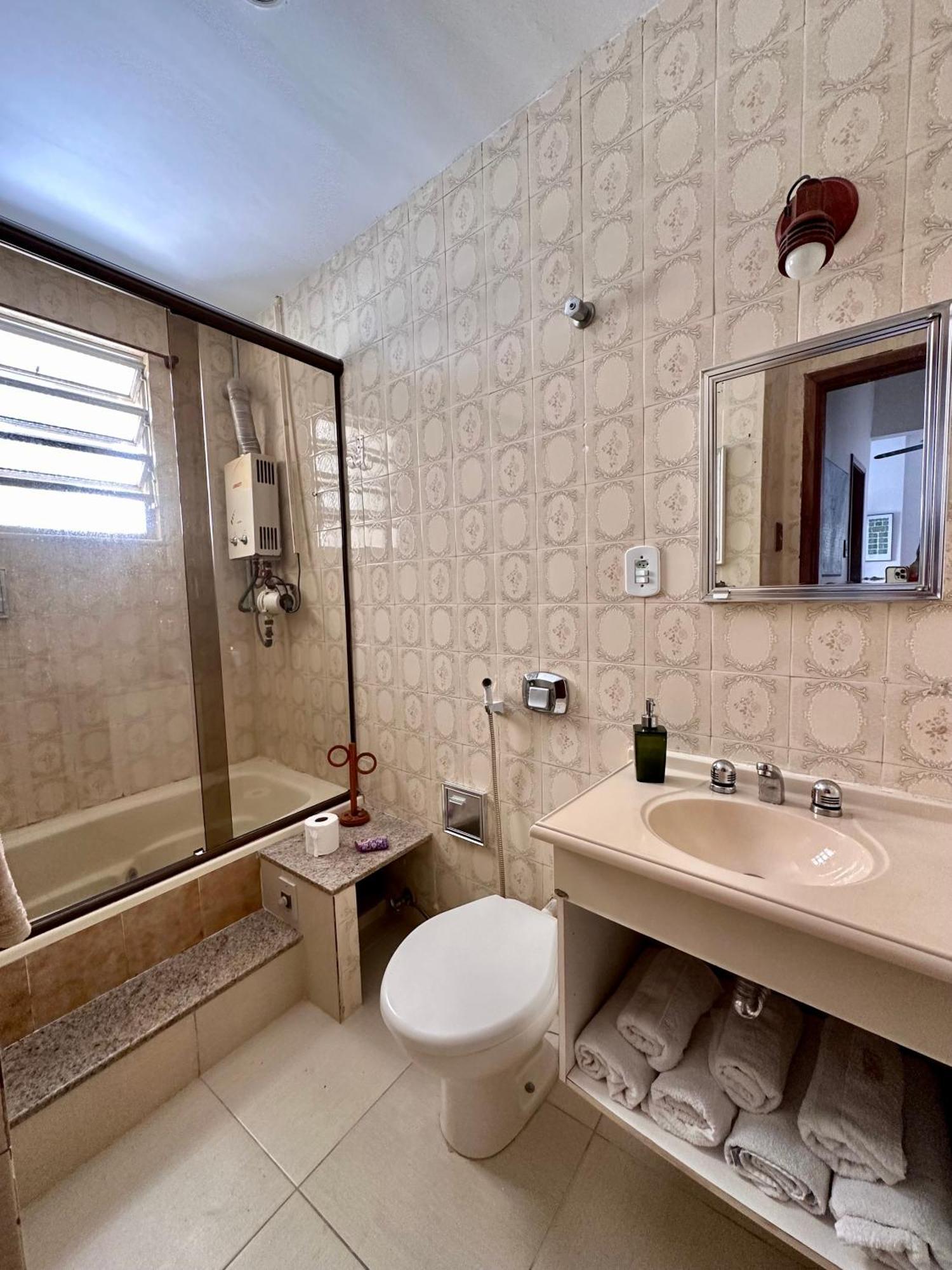 Promoção Em Ipanema 2 Quartos à 3 Quadras Da Apartamento