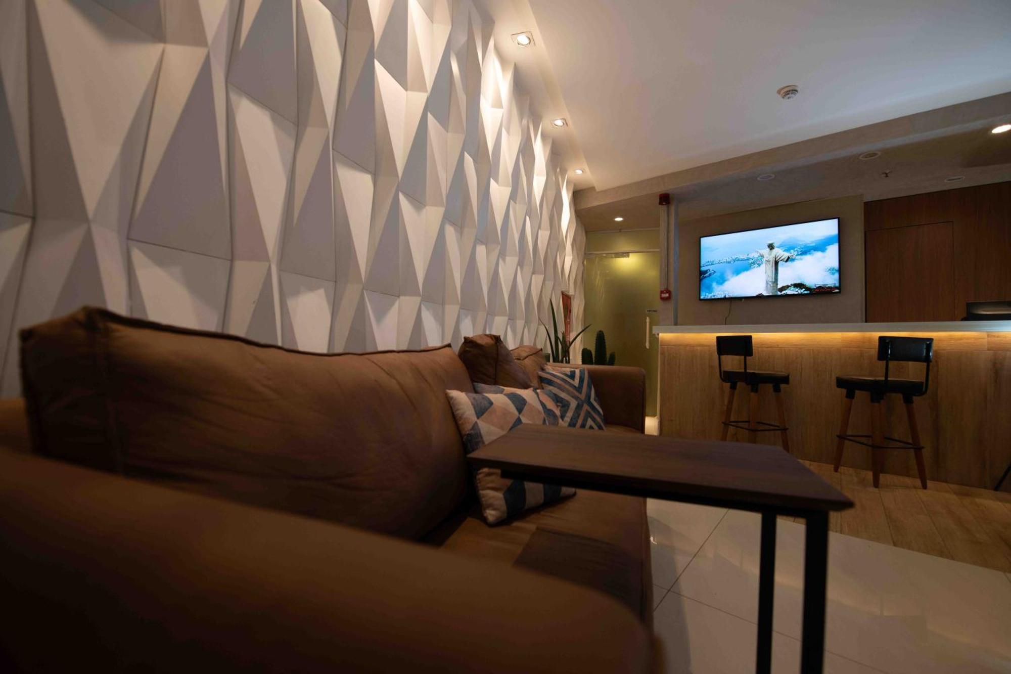 Leblon Design *