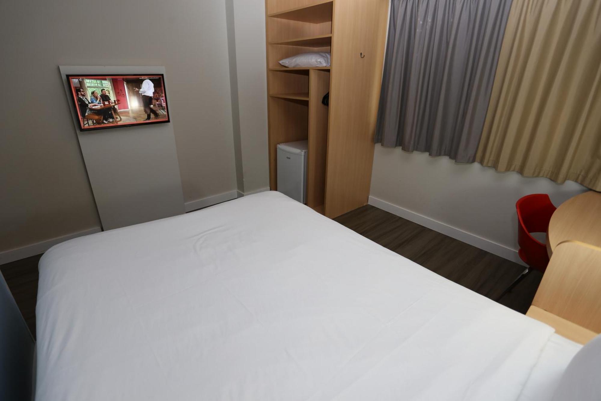Ibis Copacabana Posto 5 Hotel 3*