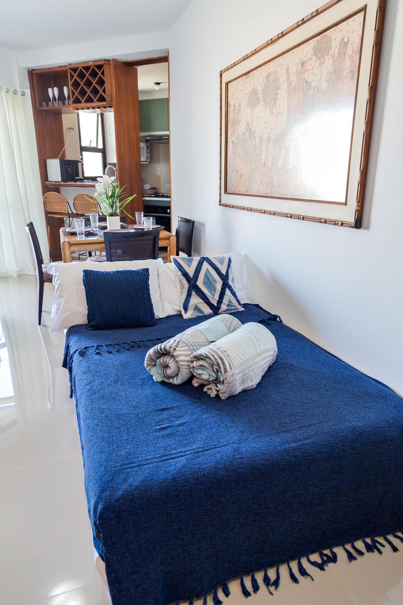 Copa Vista: Beachfront Comfort With Pool And 24/7 Security Apartment Rio de Janeiro