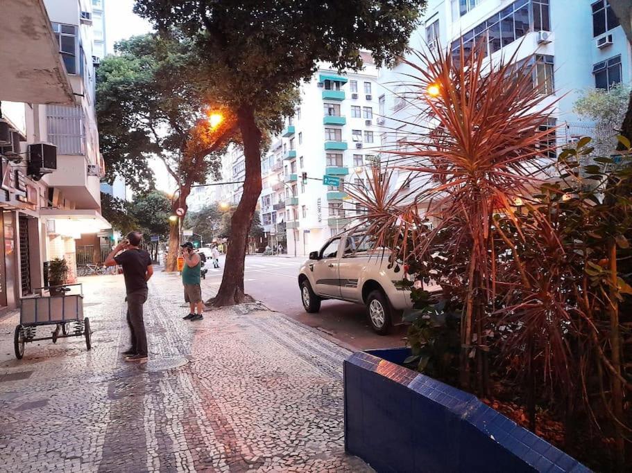 Copacabana A 2 Quadras Da *