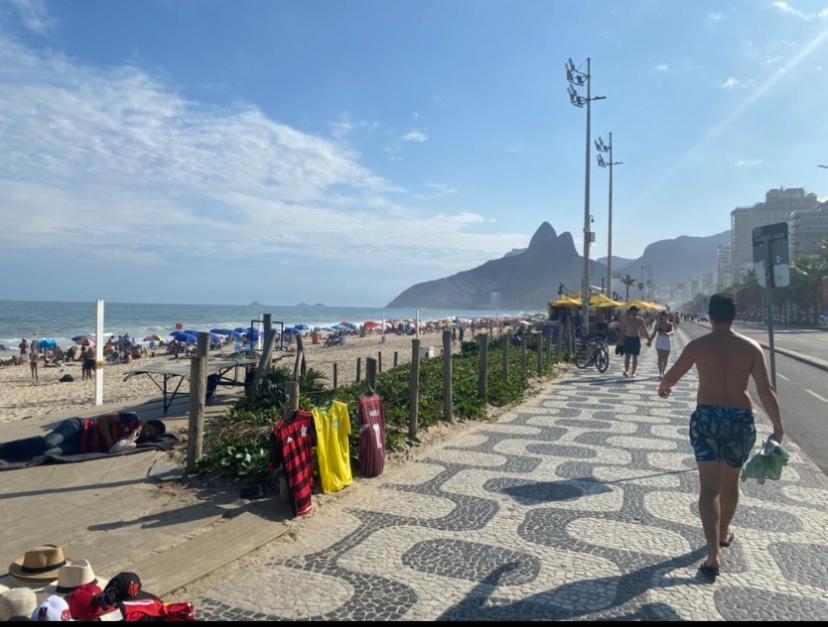 Ipanema Vinicius De Moraes * Rio de Janeiro