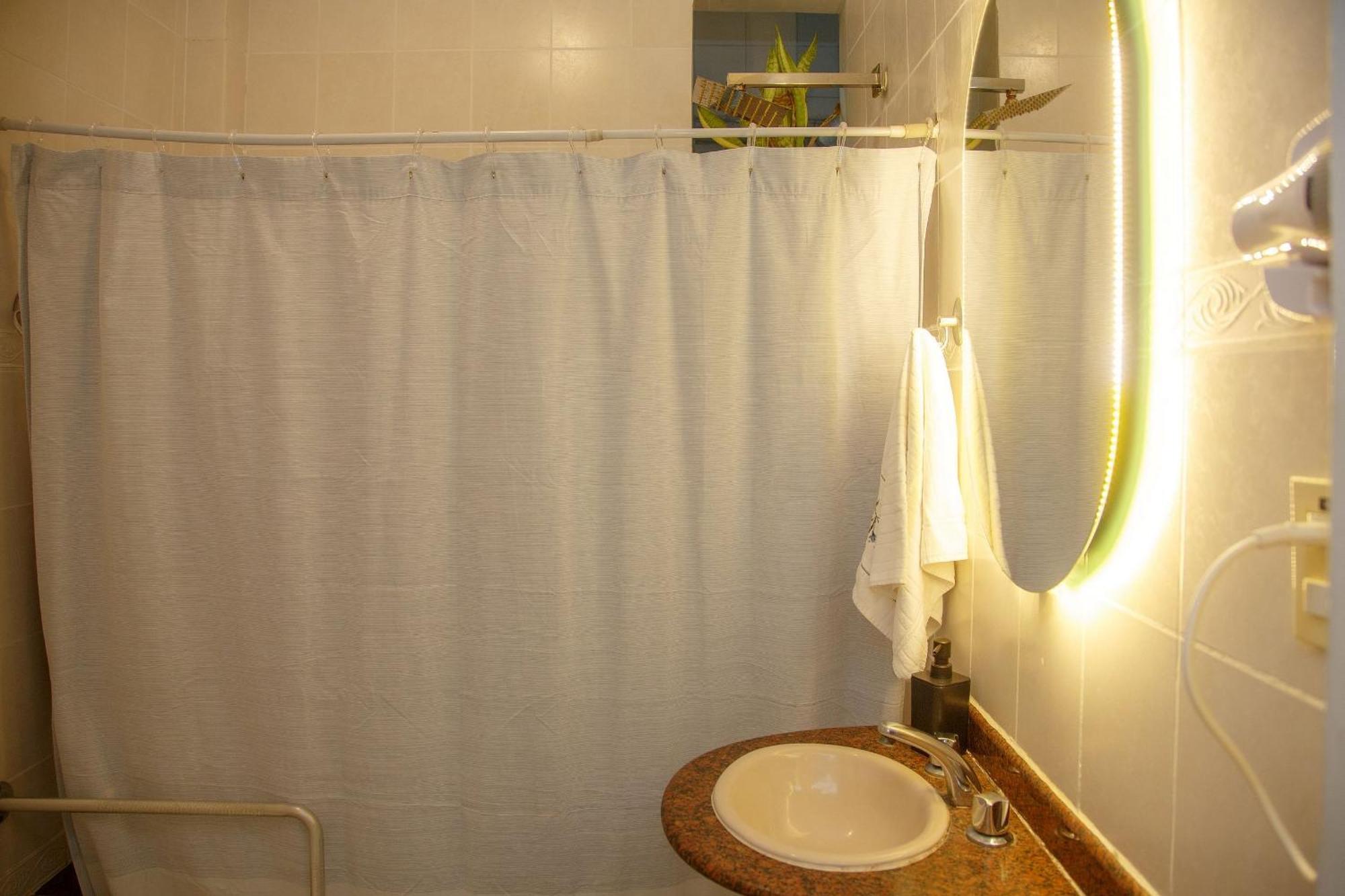 Excepcional 2 Quartos Copacabana A 100m Da *