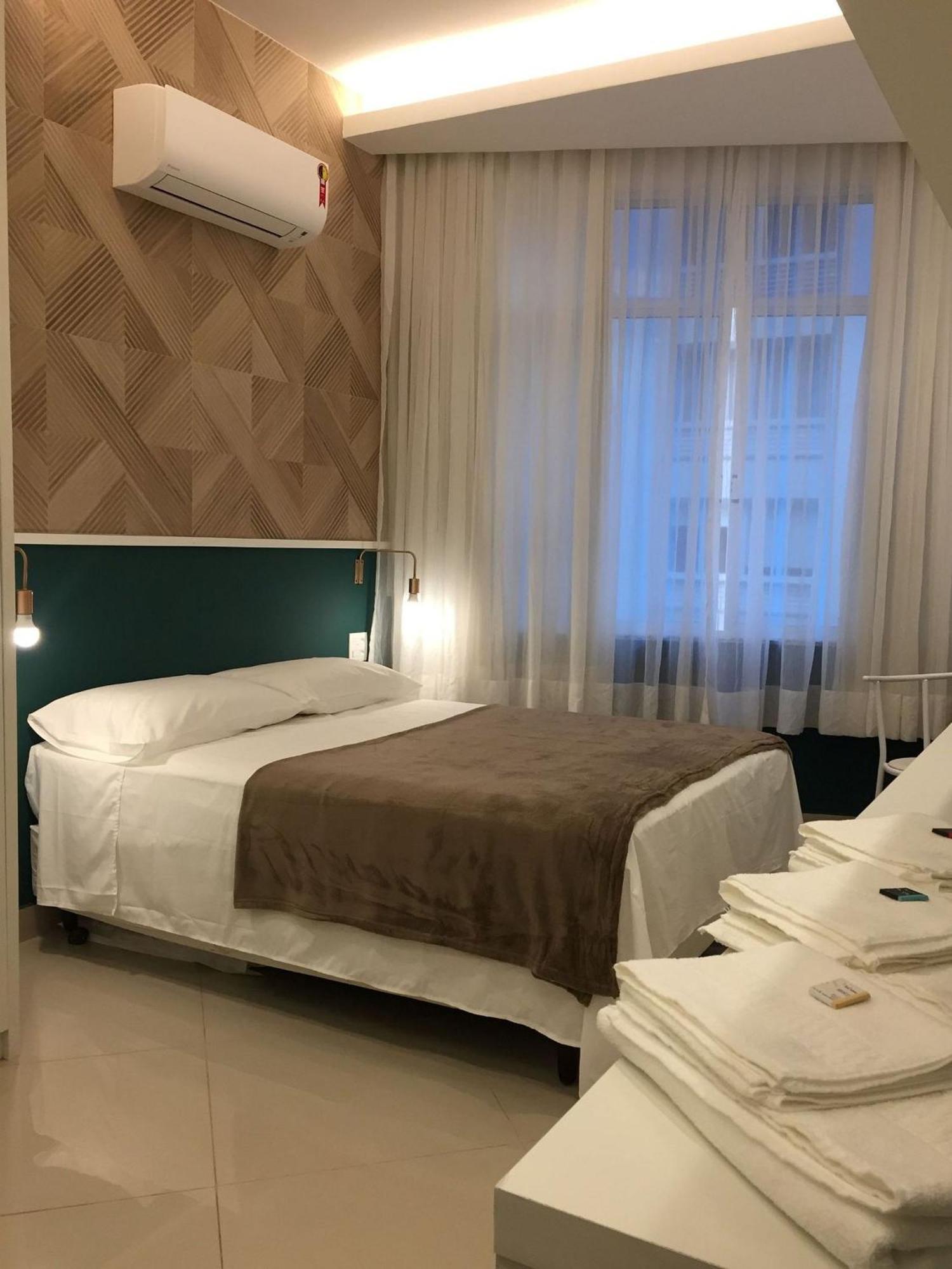Apartamento M10 - Apto A 3 Minutos Da De Copacabana