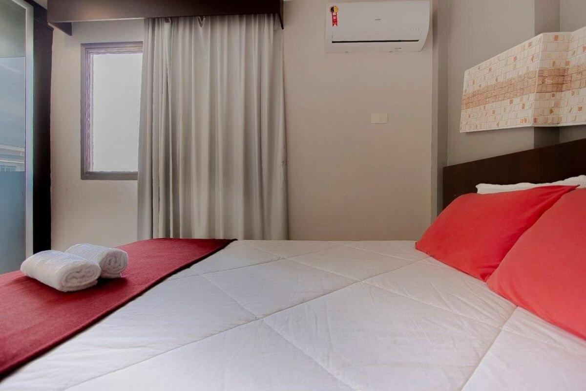 Hotel Flat De Copacabana Ipanema - Pe Na Areia *