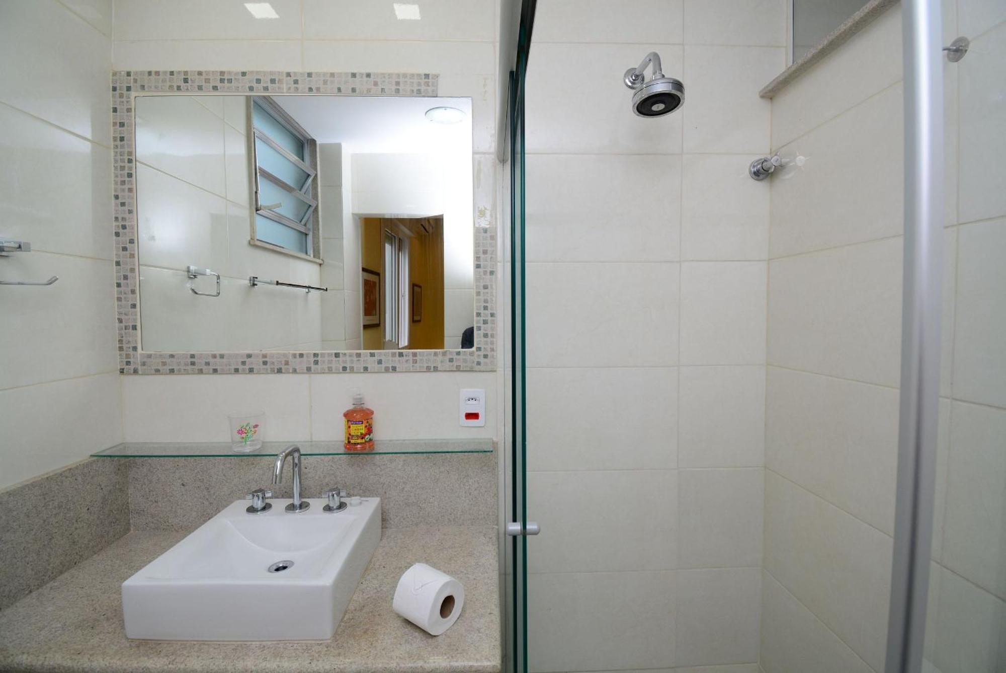 Apartment Plaza Leblon - 4 Pessoas, Conforto E Praia