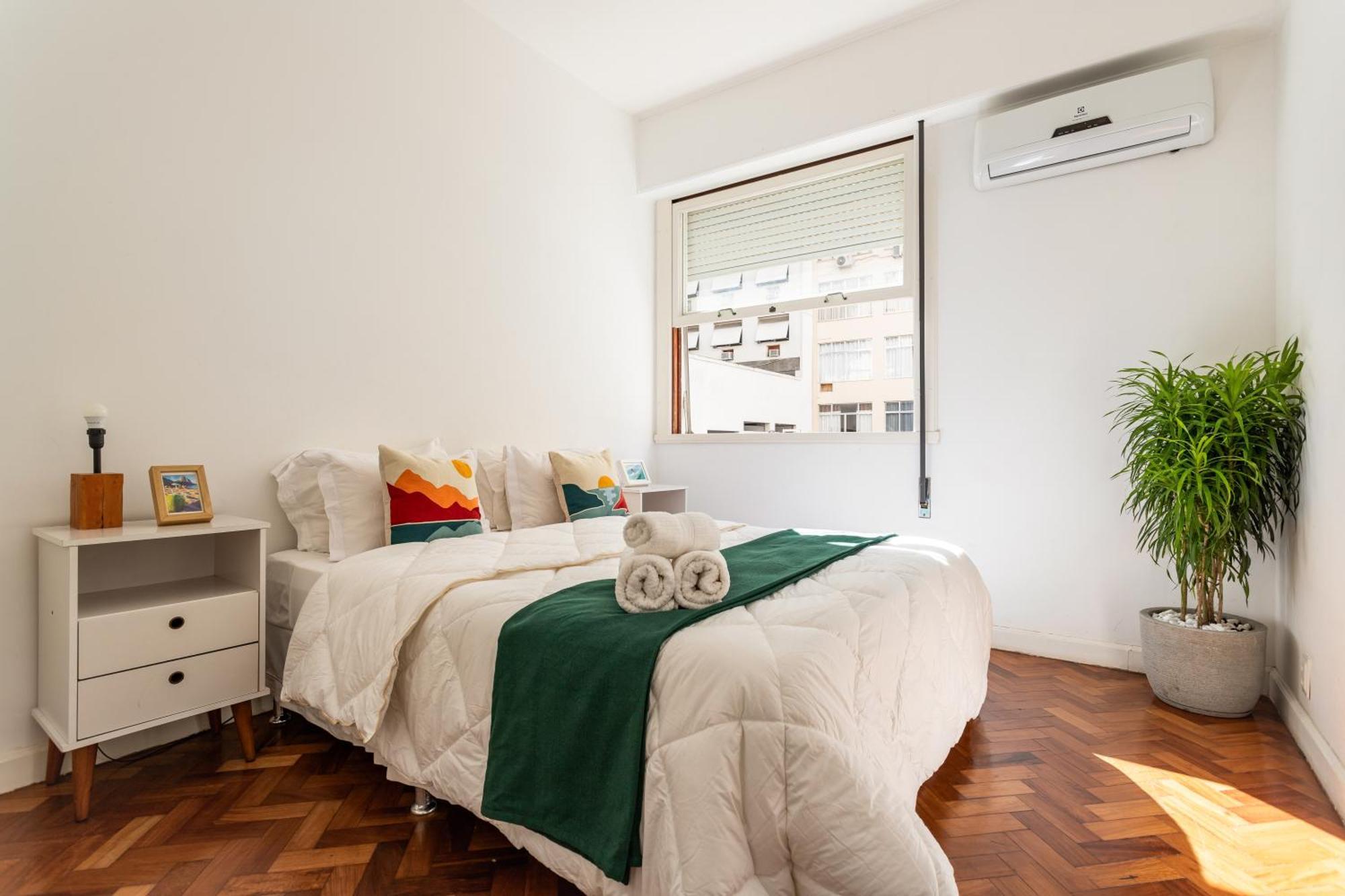 Unhotel - Charmoso Temporada Com 3 Quartos Em Copacabana Apartment *