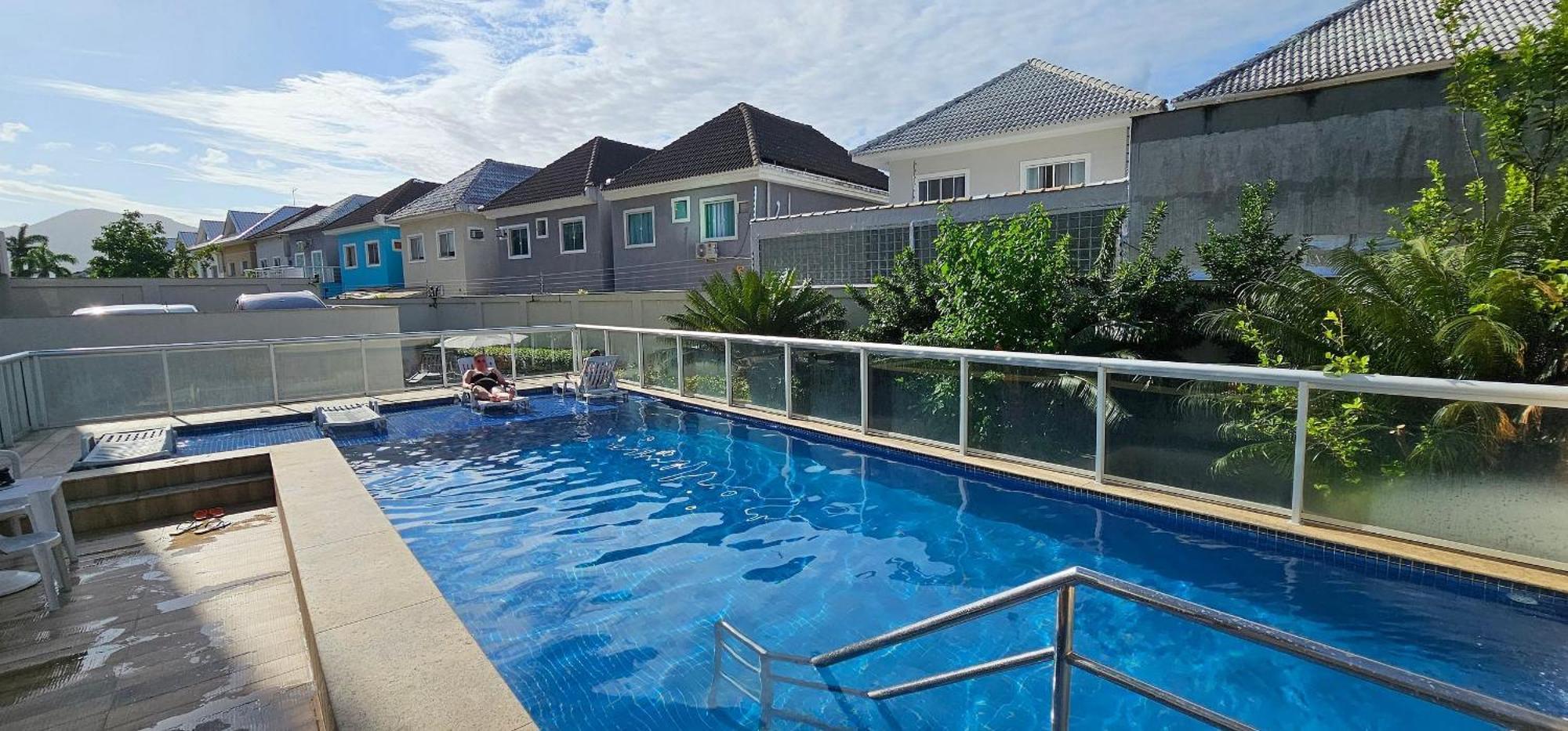 Option Full Service Hotel