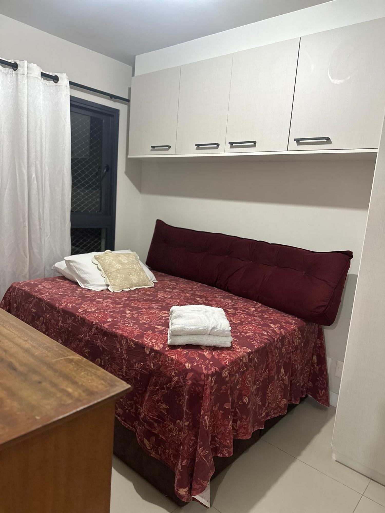 Apartamento No Flamengo, Andar Alto, Super Ventilado, Proximo A Com Varanda Espacosa E Incrivel Vista Do Cristo Redentor * Rio de Janeiro