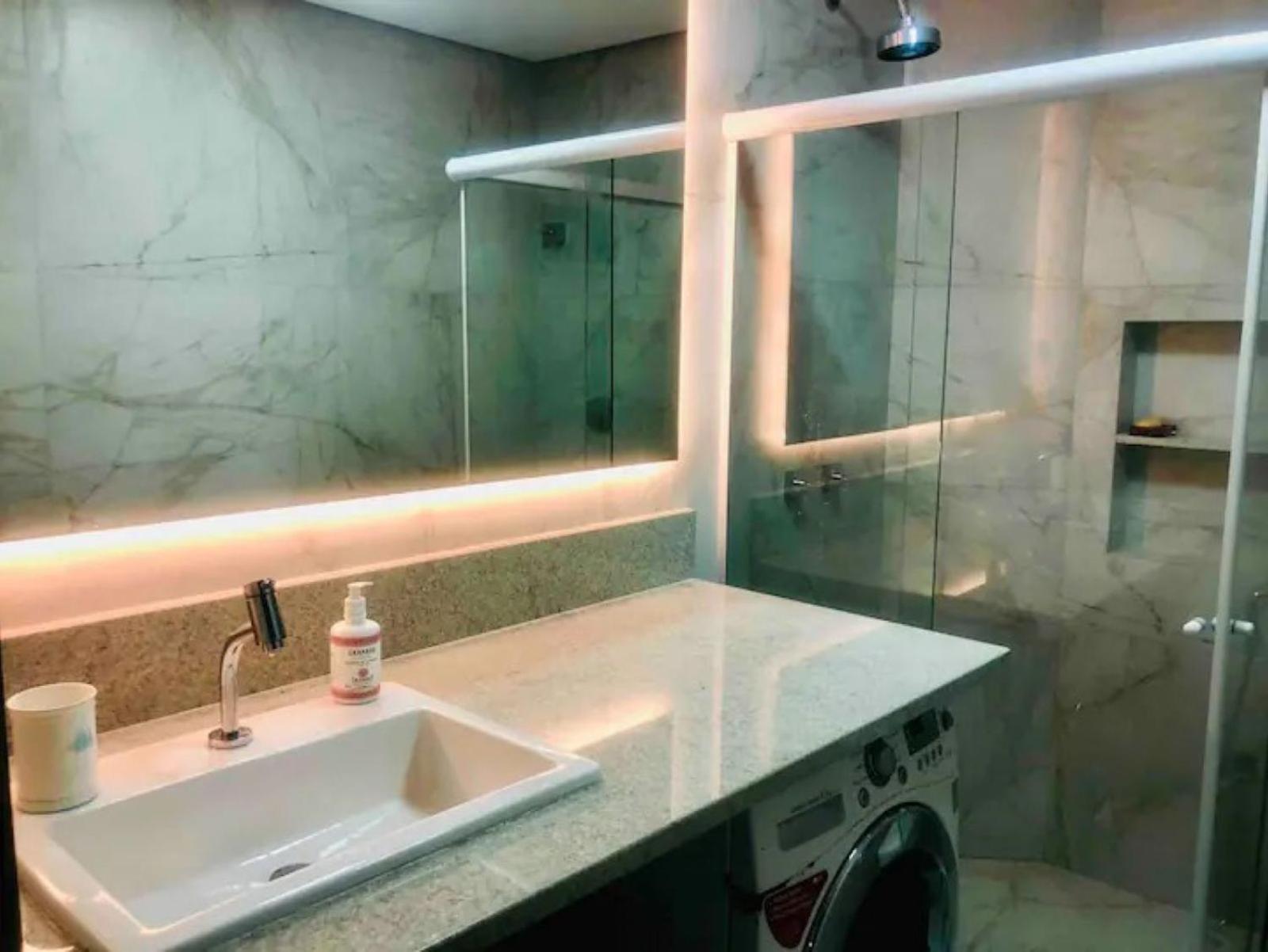 Apto Maravilhoso 1 Quadra Da Copacabana Apartamento *