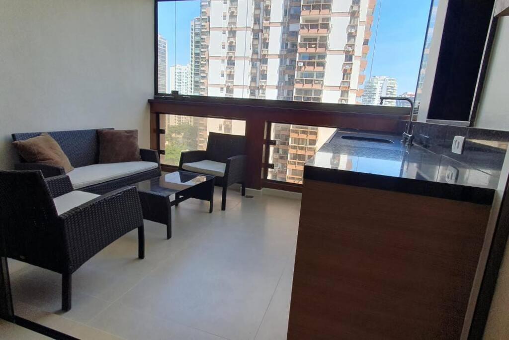 Em Frente A Da Barra Da Tijuca Apartamento