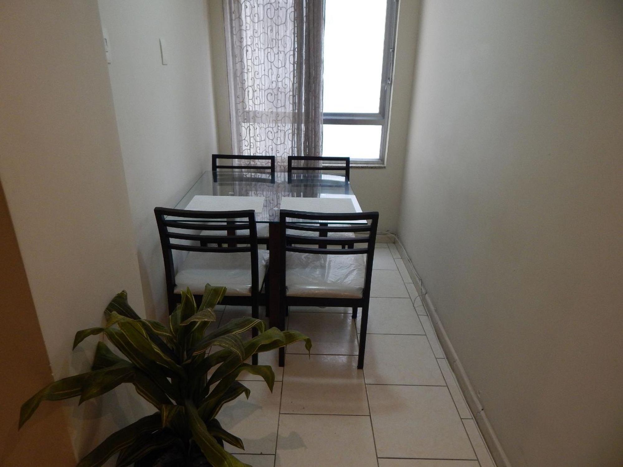 Espacoso Apto De 1 Na Quadra Da Apartamento