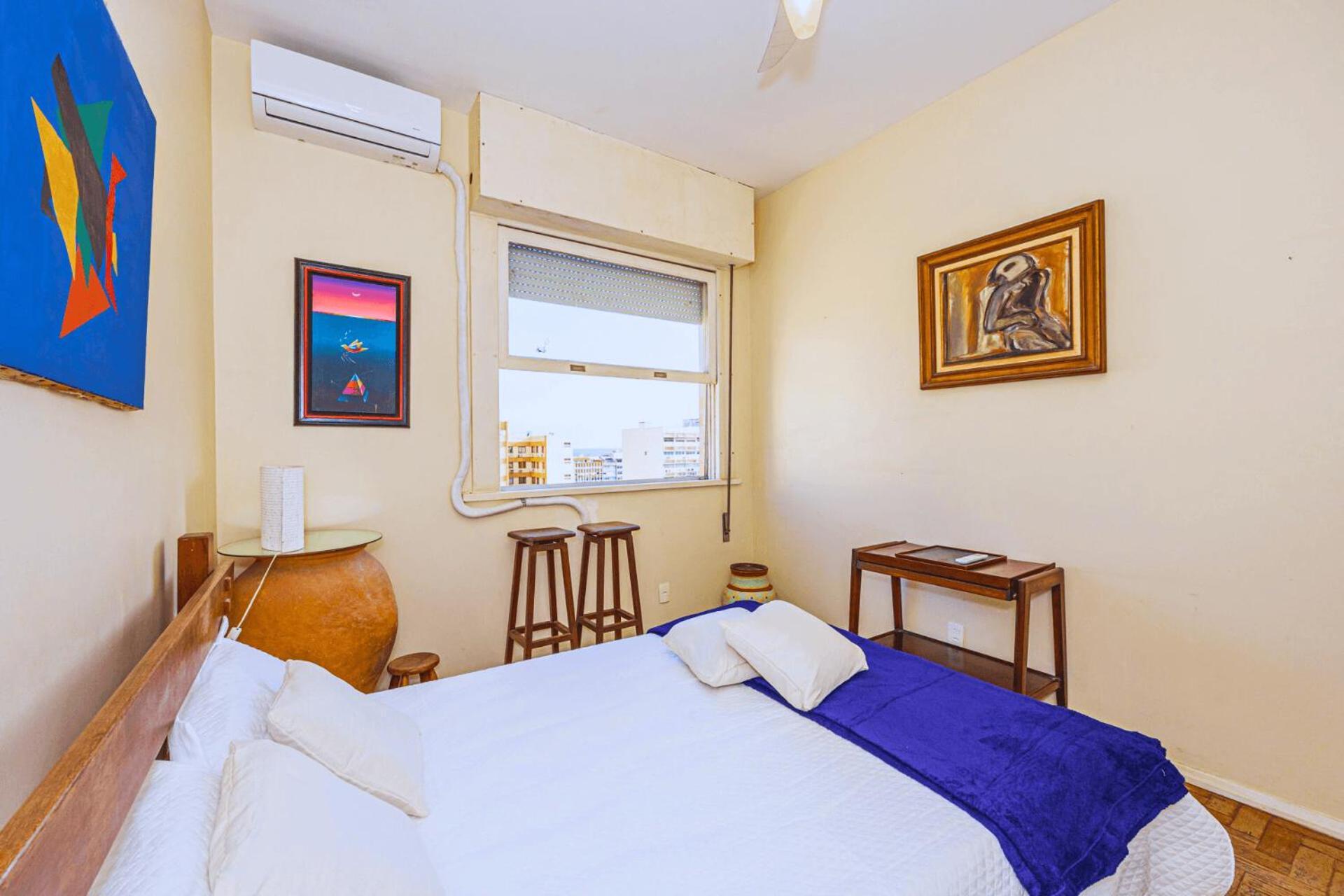 Apartamento Rj03 Ipanema! Ap 2 Quartos, 200m Da Praia! *