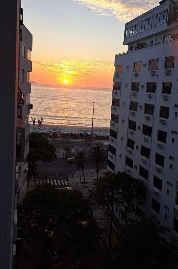 Lindo Em Copacabana