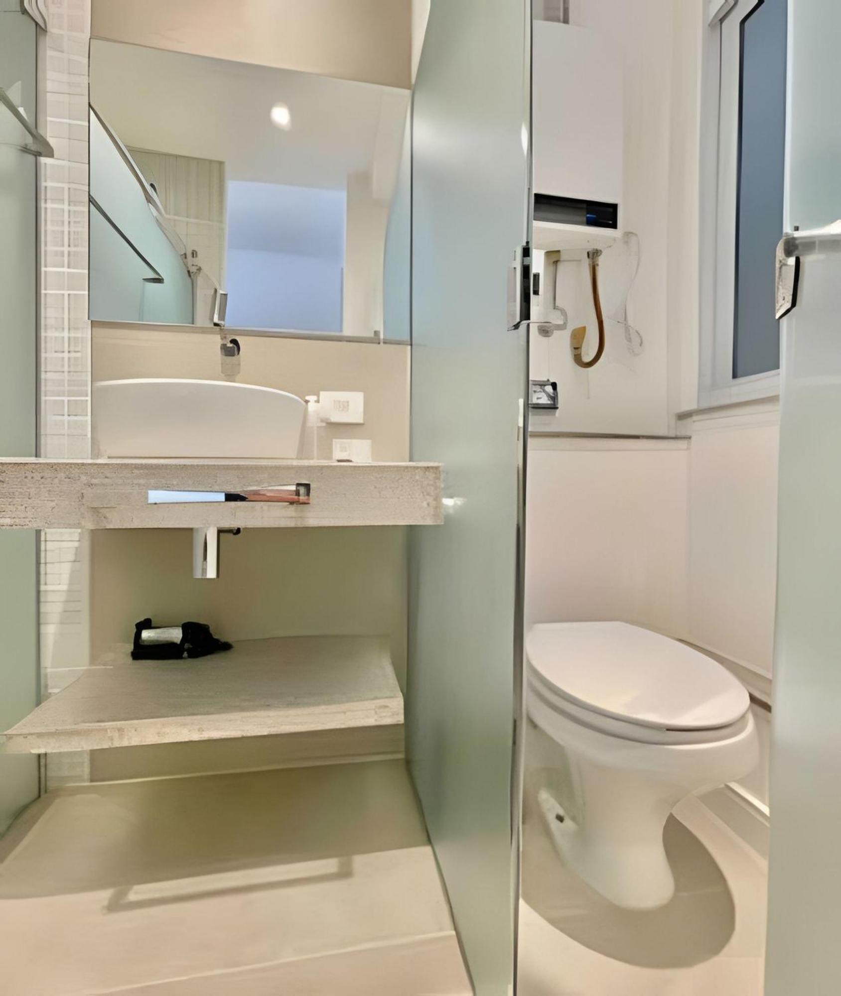 Design And Location Up T0 3 In Th Heart Of Ipanema