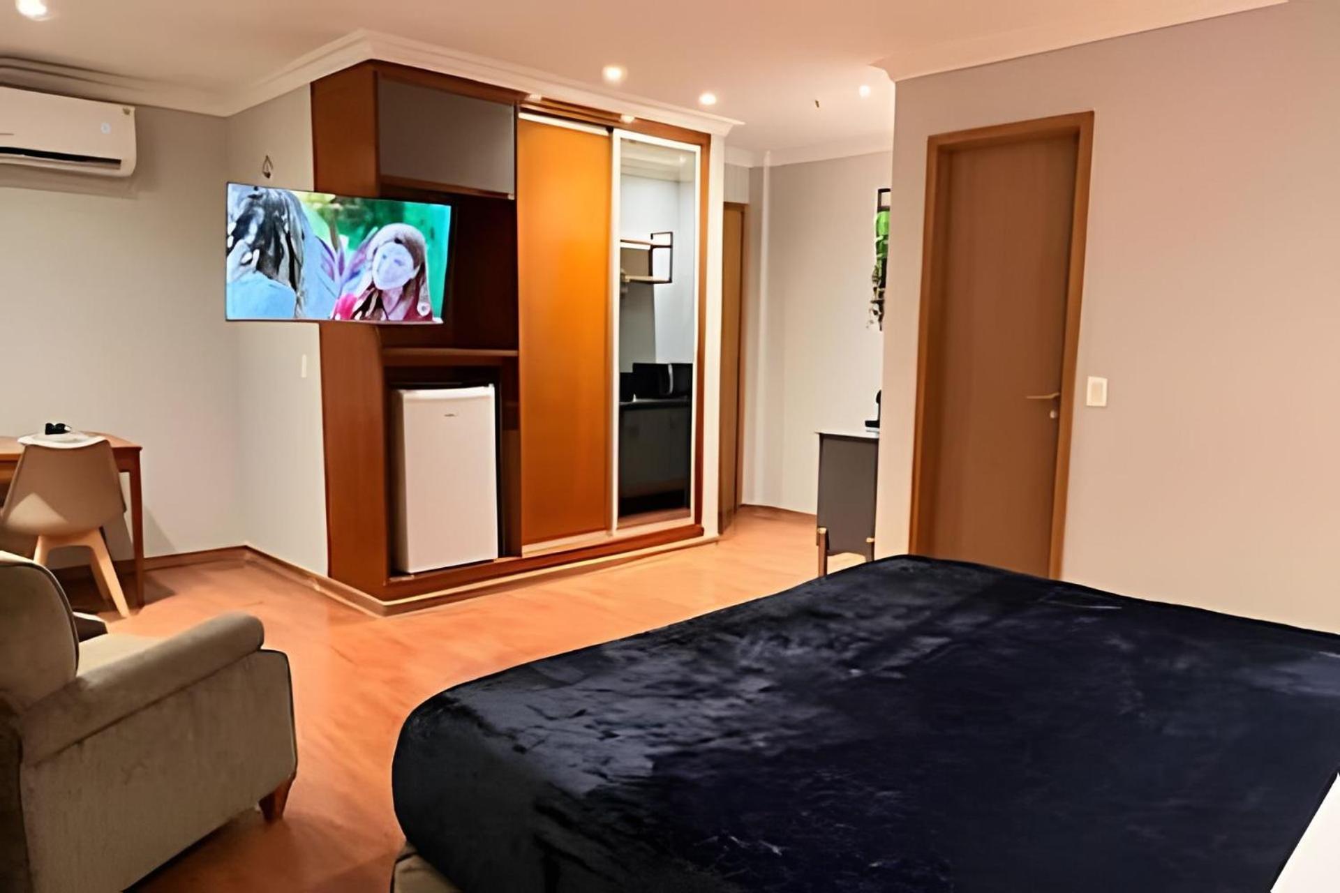 Flat Barra First Apartment