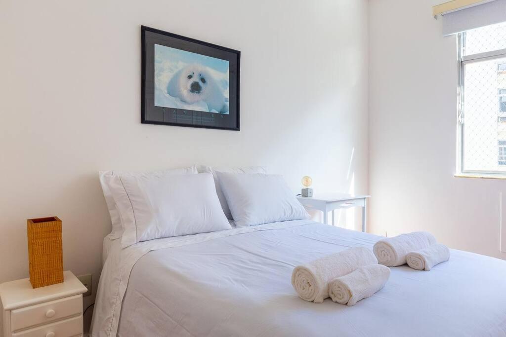 Curtaarpoador: 1qt, Wifi Rapido, Vaga, 5min Praias Apartamento Rio de Janeiro