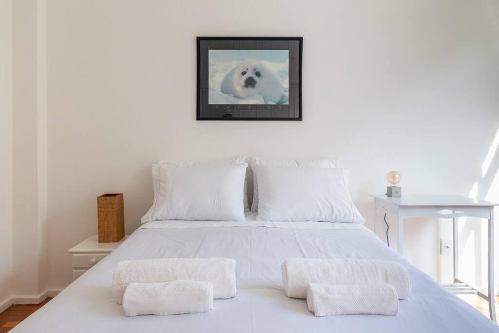 Curtaarpoador: 1qt, Wifi Rapido, Vaga, 5min Praias Apartamento