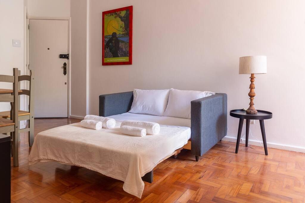 Apartamento Curtaarpoador: 1qt, Wifi Rapido, Vaga, 5min Praias *