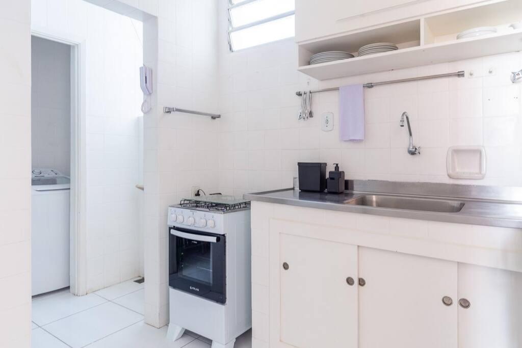 Curtaarpoador: 1qt, Wifi Rapido, Vaga, 5min Praias * Rio de Janeiro