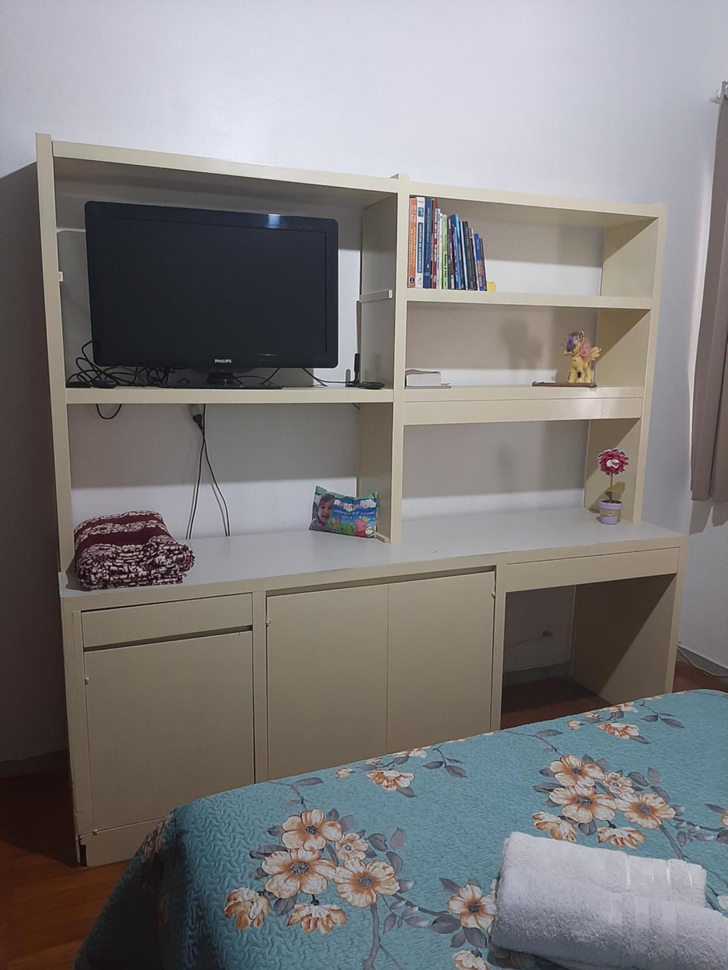 Apartamento Amplo, Arejado E Iluminado Quarto em Acomodações Particulares *