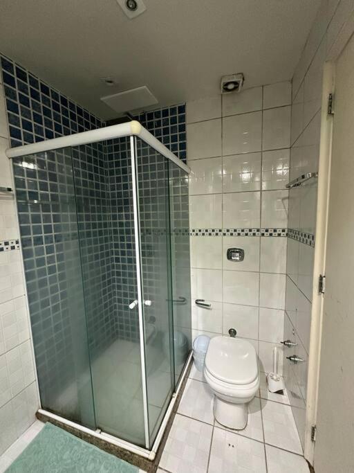 Amplo A Passos Da De Copacabana, 4 Quartos Apartamento