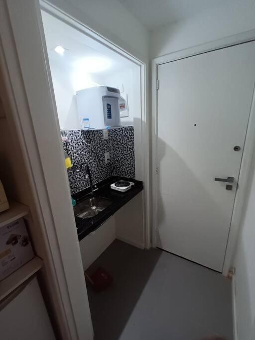 Kitnet, Conjugado, No Coracao Da Lapa! * Rio de Janeiro