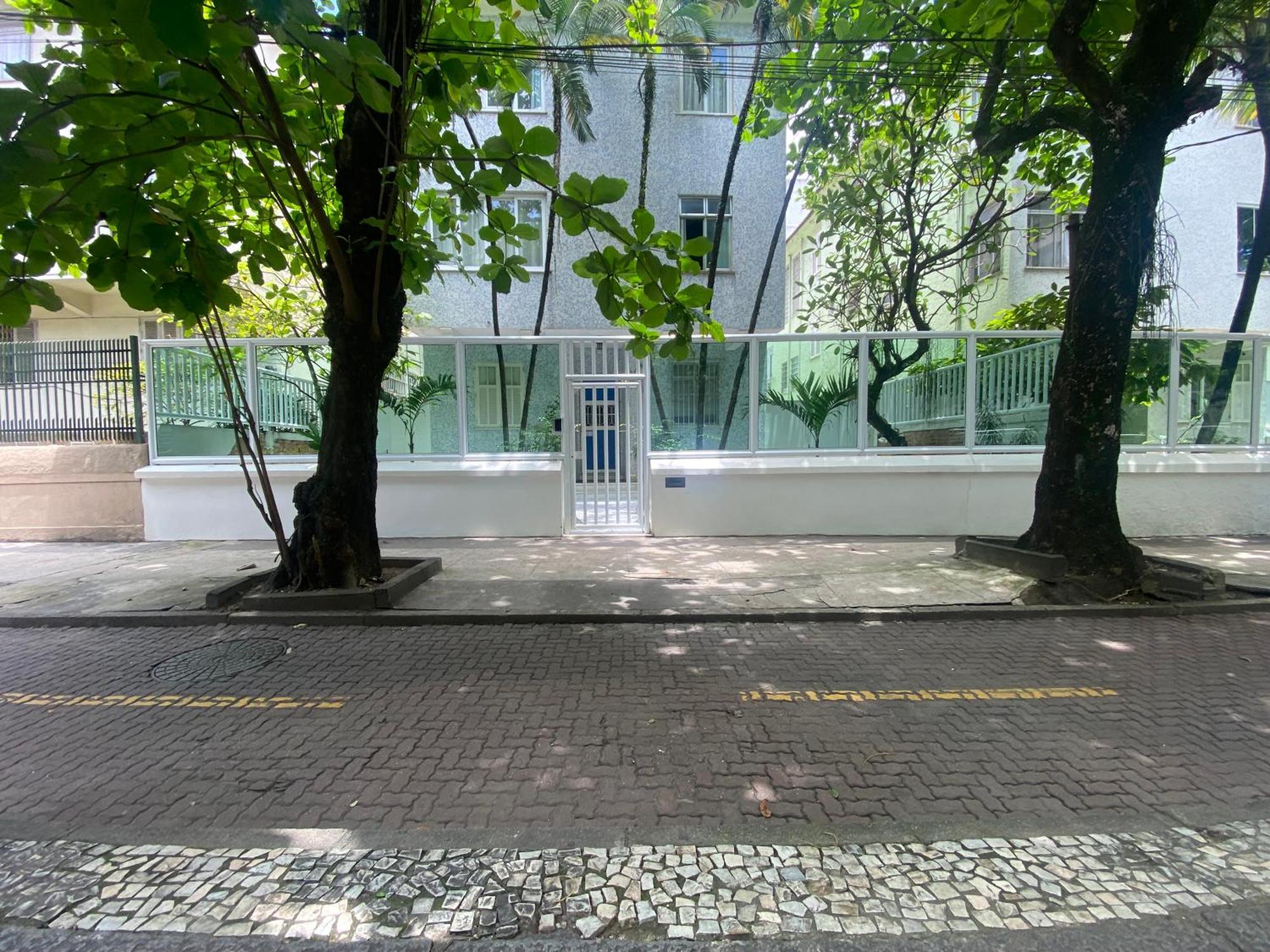 205 * Rio de Janeiro